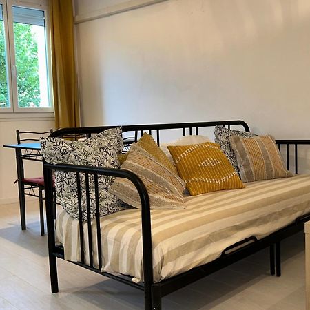 Spacieux T2 Climatise - Pres Du Centre Ville Narbonne Ngoại thất bức ảnh