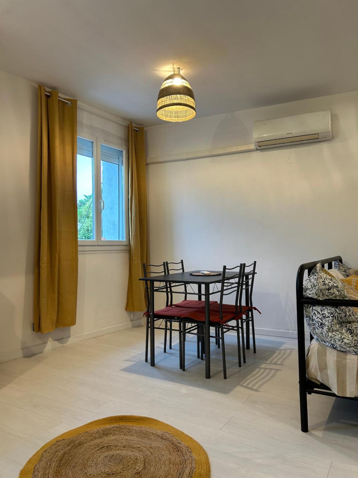 Spacieux T2 Climatise - Pres Du Centre Ville Narbonne Ngoại thất bức ảnh
